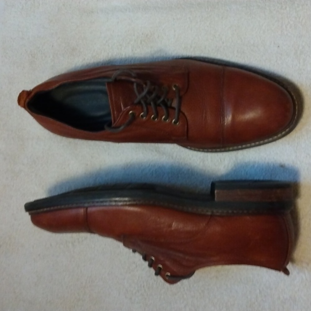 Cole Haan men's dress shoes  |  size 8 1/2 medium